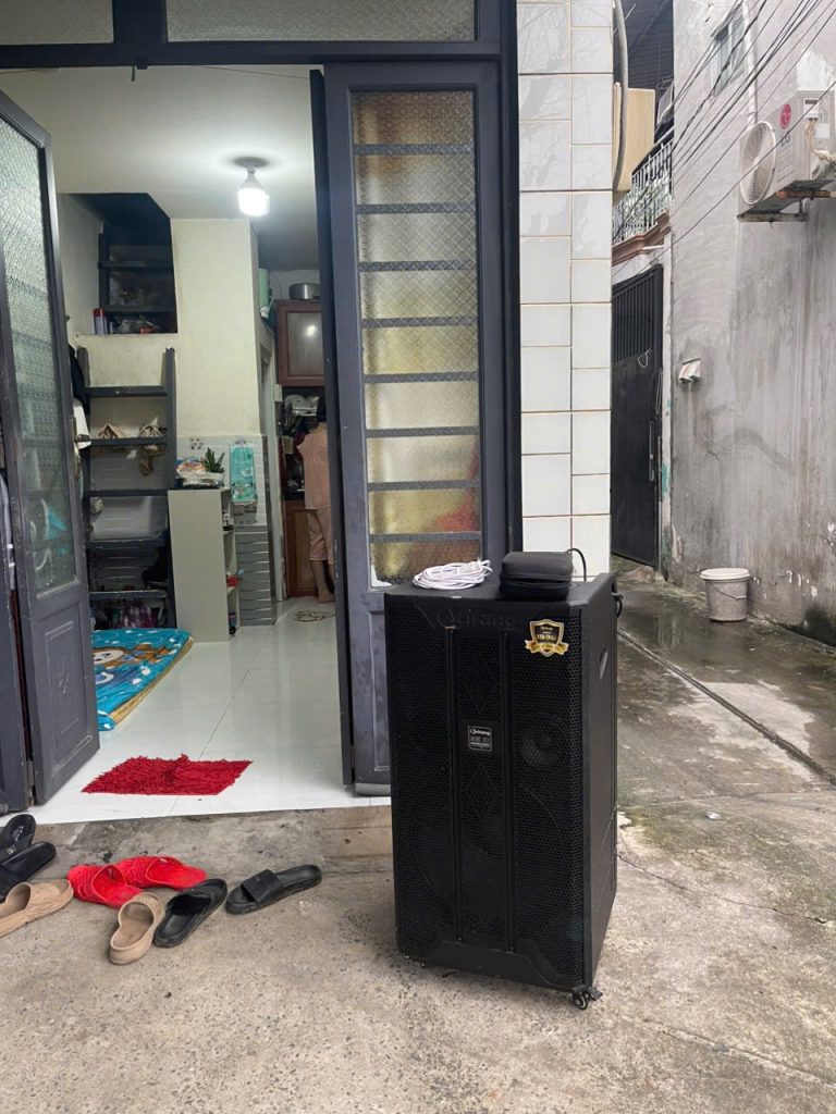 thue-loa-keo-du-lich