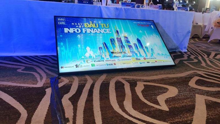 cho-thue-tivi-man-hinh-phang