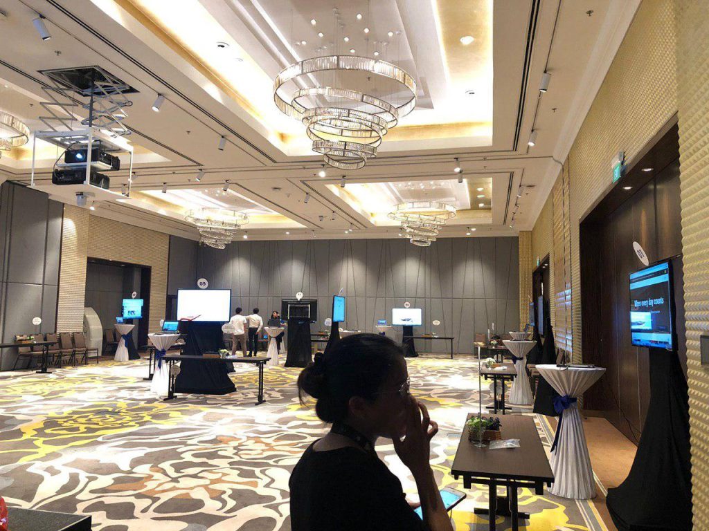 cho-thue-tivi-su-kien-tphcm